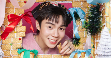 ‘พีเจ-มหิดล’ มอบของขวัญปีใหม่ให้แฟนๆ ปล่อยโซโล่ซิงเกิล ‘YOU OF THE YEAR’ พร้อมผูกโบว์เป็น NEW YEAR BOY ส่งท้ายปี