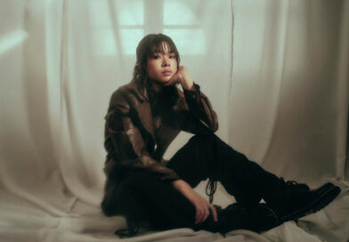 “Dena Euprasert” ถ่ายทอดความทรงจำของความรัก ผ่านเพลง “ภาพสุดท้าย” ที่อยากให้ทุกคนสัมผัส ในสไตล์ป็อป–ร็อกสุดอบอุ่น!