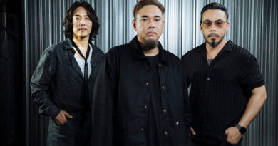 “อดีตก็คืออดีต” ซิงเกิลรวมพลัง 3 ศิลปิน Dax Rock Rider Feat. หนึ่ง ETC., เชาว์ Cocktail ดิ่งลึกทุกอารมณ์ความเจ็บปวด