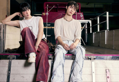 เดบิวต์สะดุดตา “MicMac” สองฝาแฝดเปิดเกมใหม่เติมสีสันใหม่ให้วงการ T-POP ด้วยเสน่ห์วงดนตรีสด ผ่าน “WORKING U”