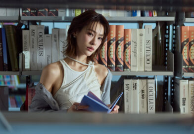 EMI THASORN ปล่อยซิงเกิลเดี่ยวแรก เพลงรักที่ยังไม่ลืม (Glitch) ดึง BONNIE ร่วมแสดงมิวสิกวิดีโอ
